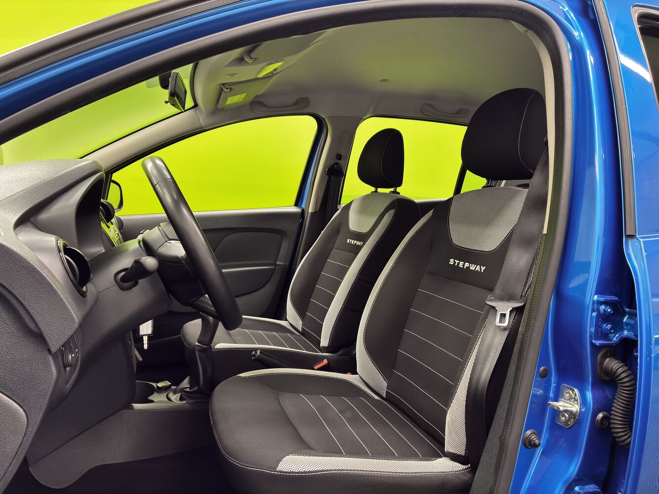Dacia Sandero vaihtoauto