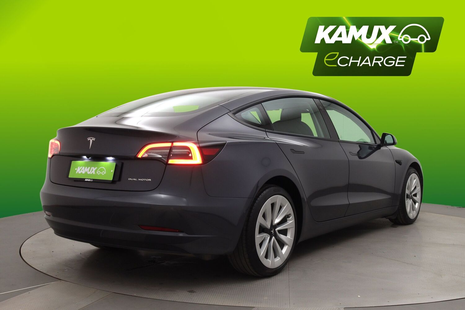 Tesla Model 3 vaihtoauto