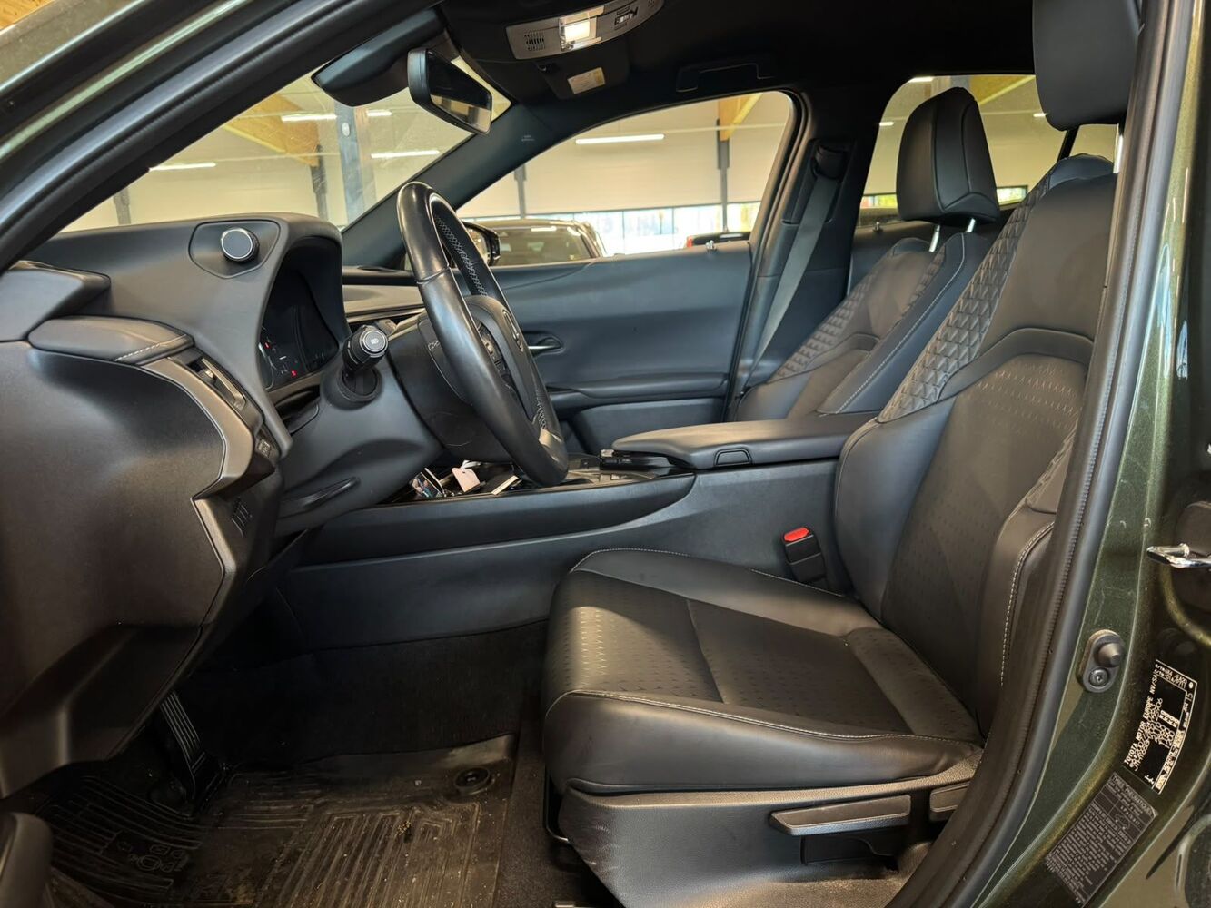 Lexus UX vaihtoauto