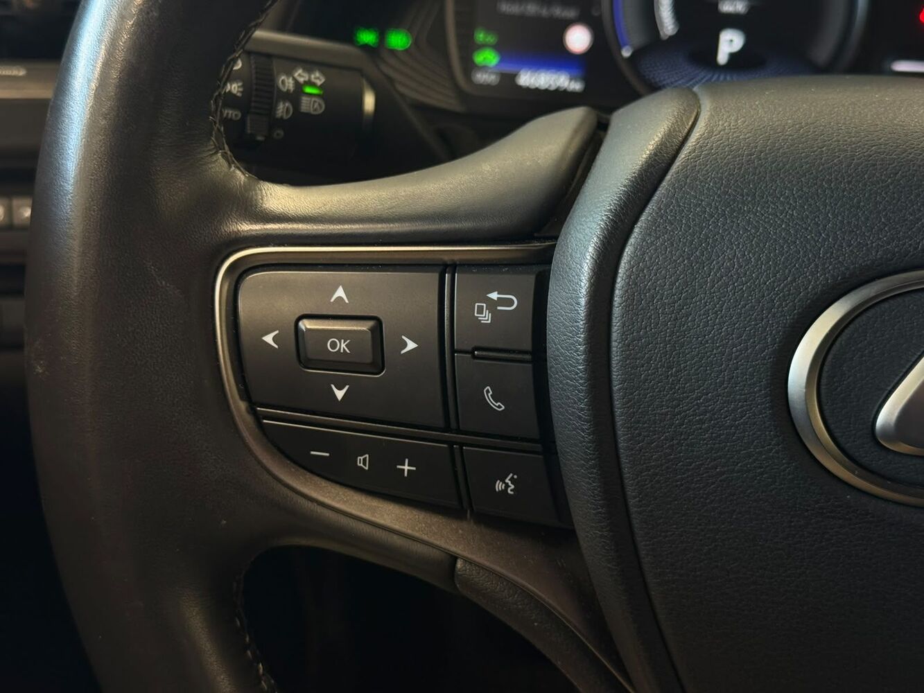 Lexus UX vaihtoauto