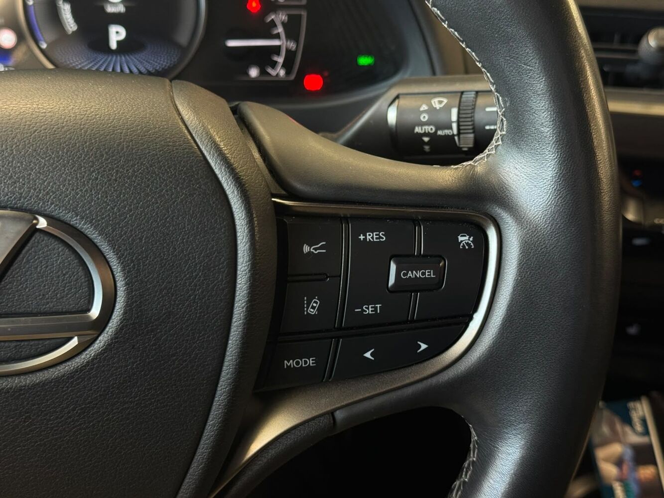Lexus UX vaihtoauto