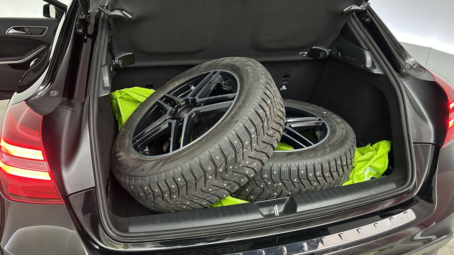 Mercedes-Benz GLA vaihtoauto