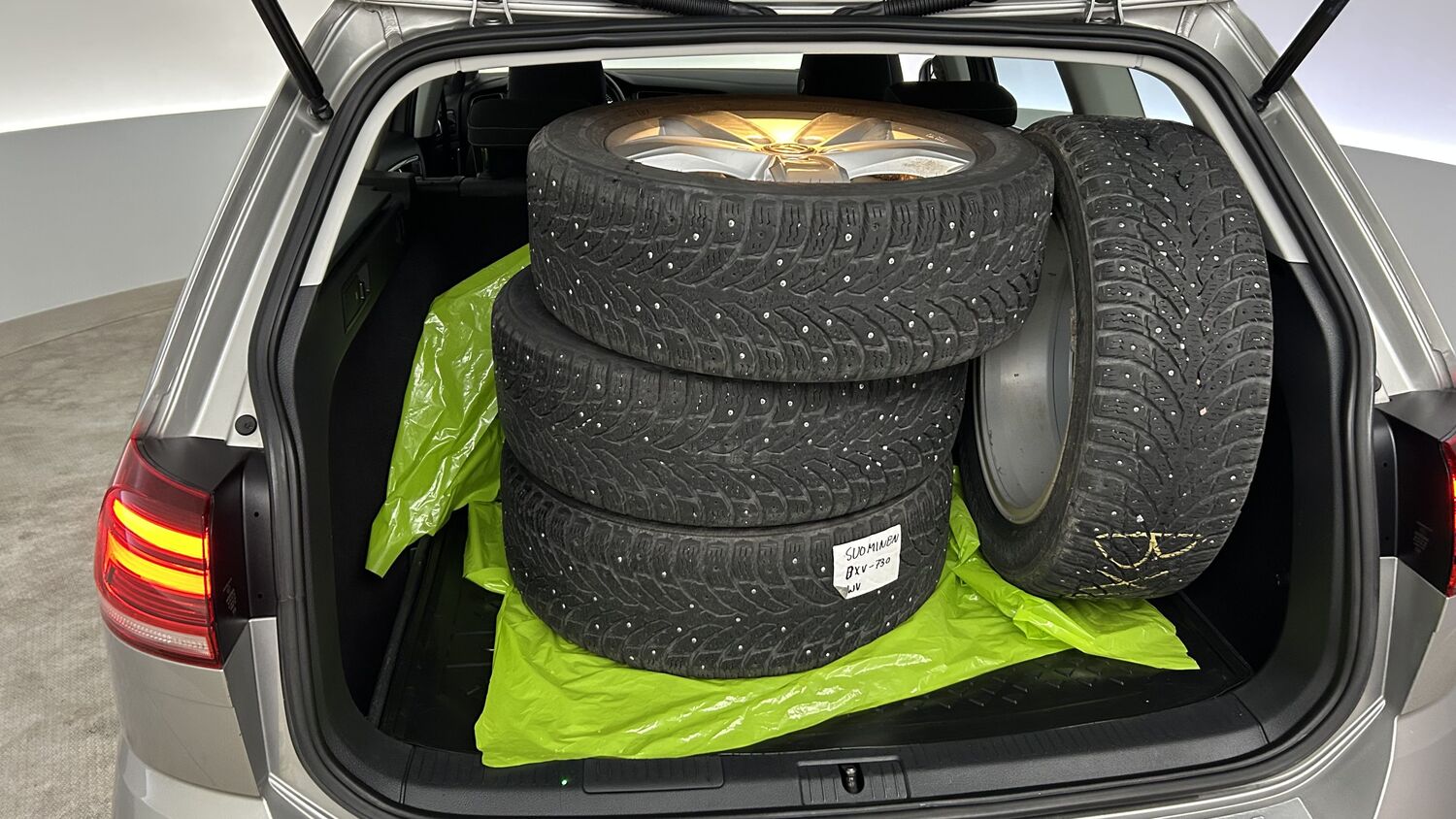 Volkswagen Golf vaihtoauto