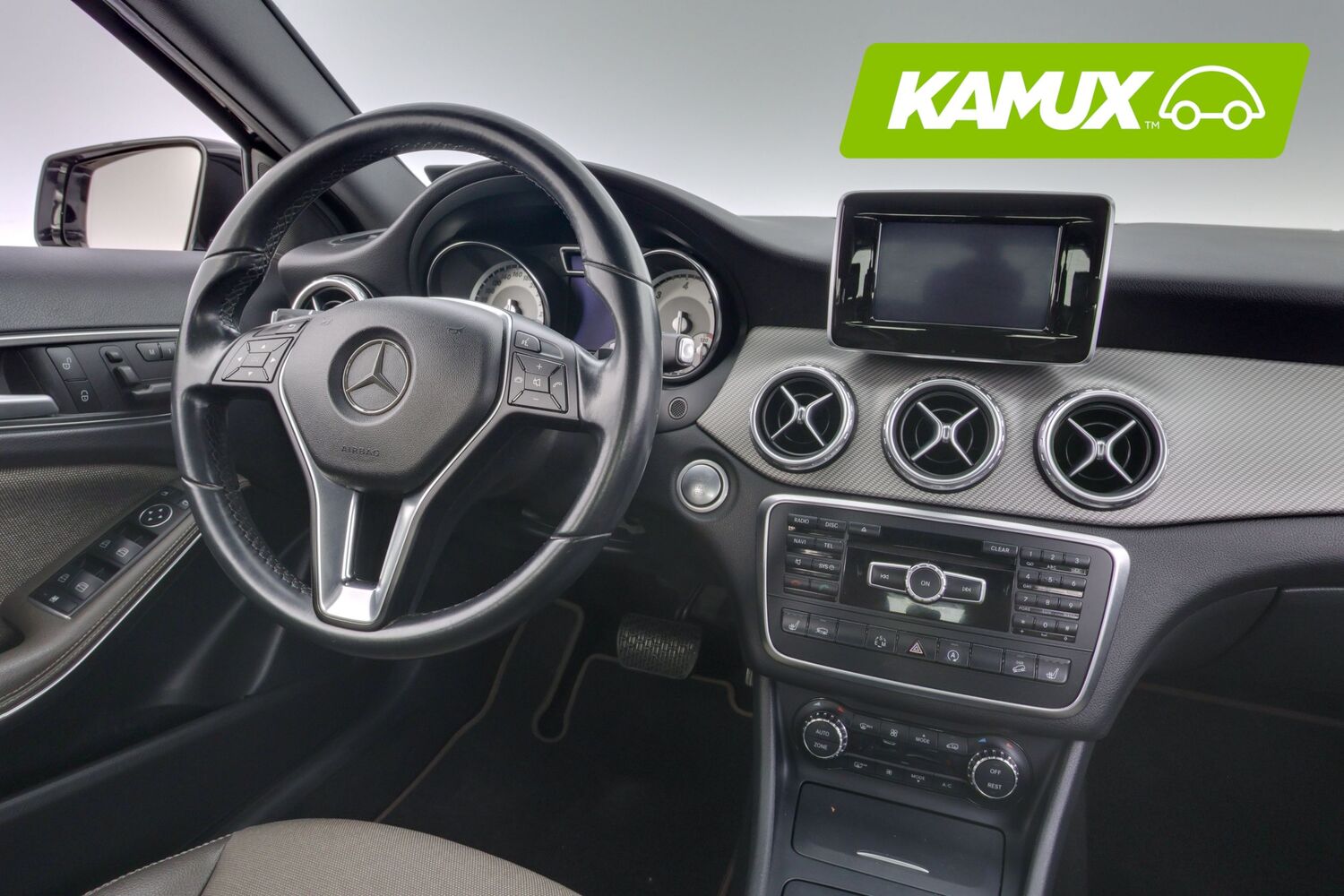 Mercedes-Benz GLA vaihtoauto