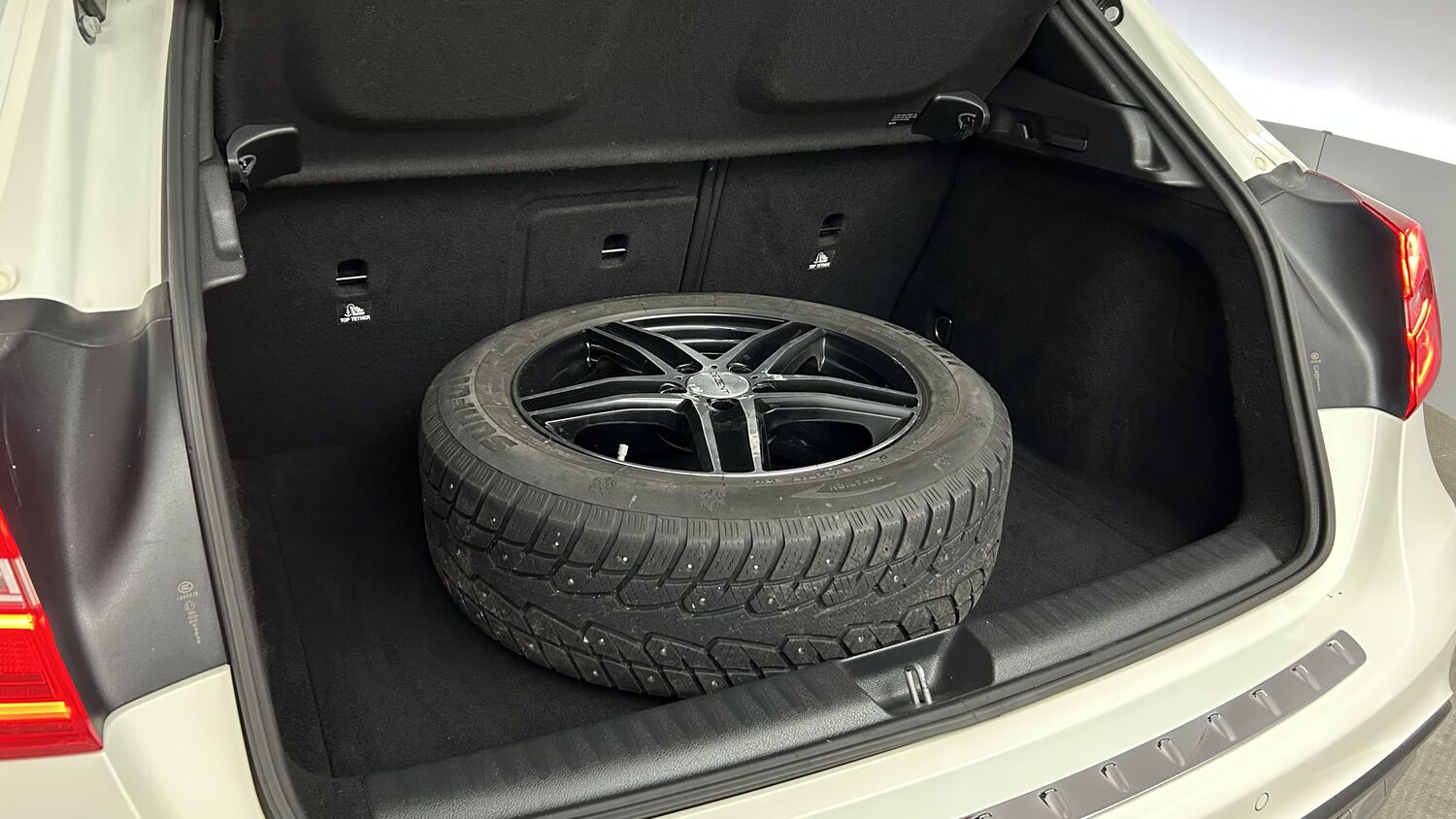 Mercedes-Benz GLA vaihtoauto