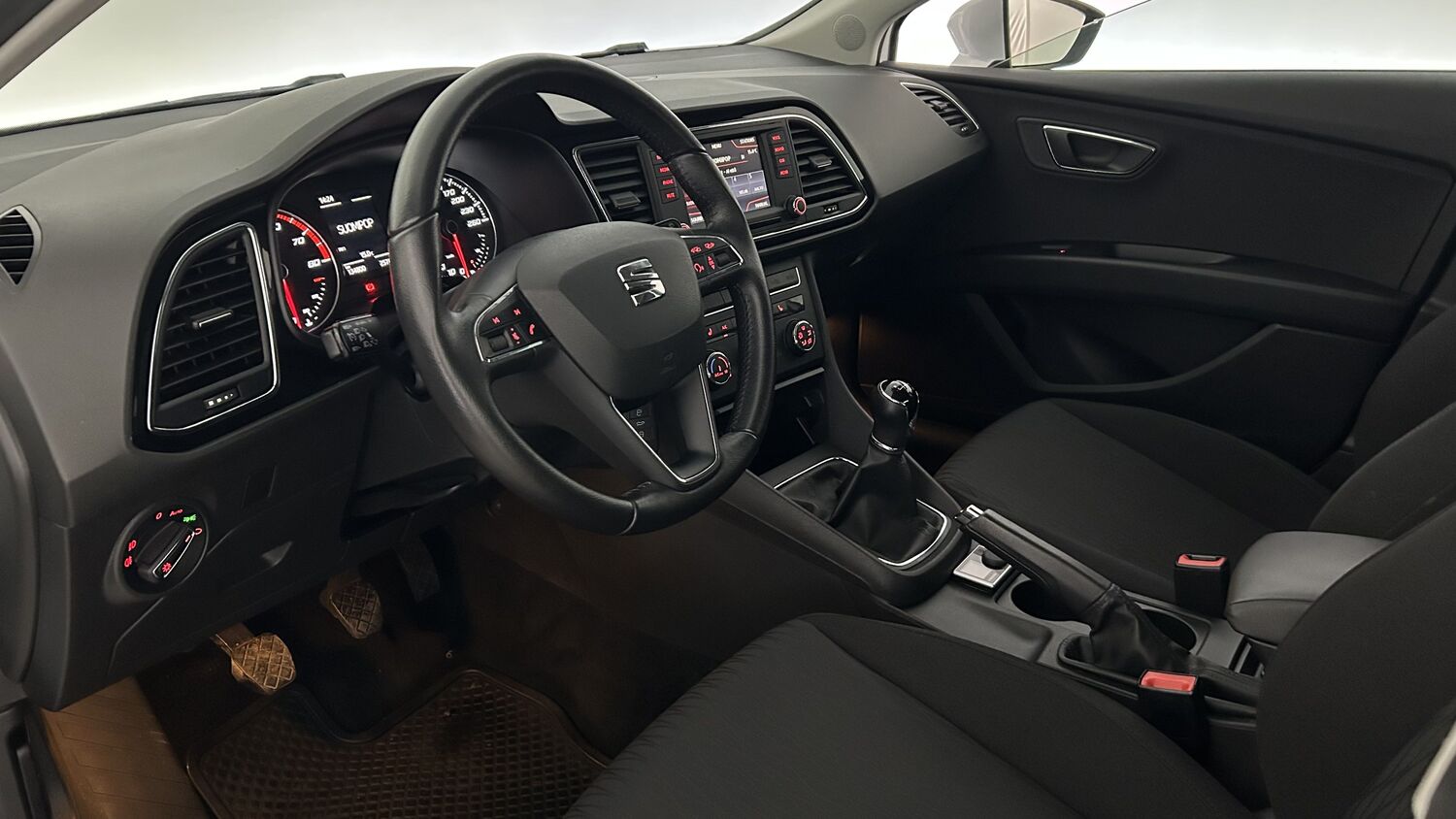 SEAT Leon vaihtoauto