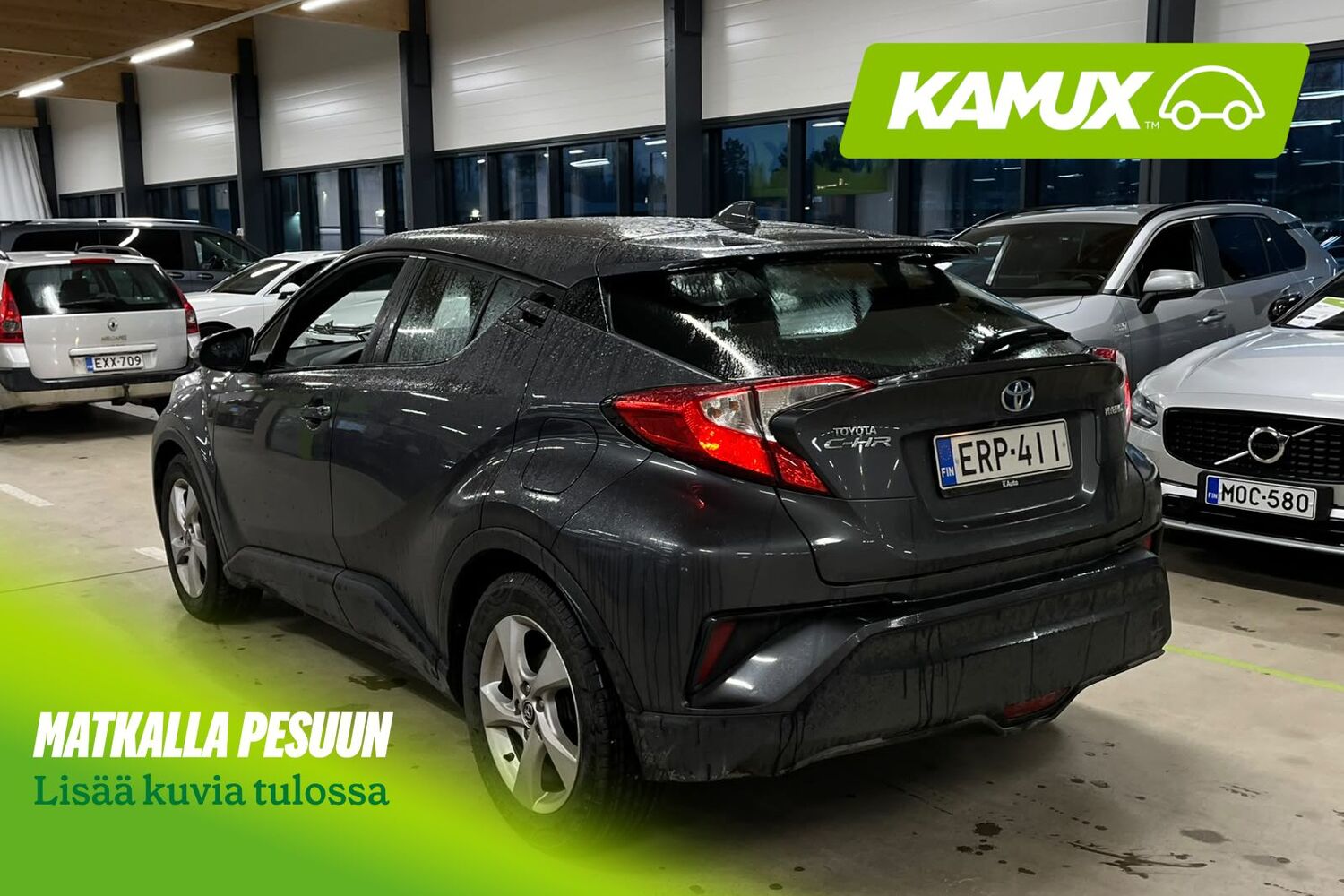 Toyota C-HR vaihtoauto
