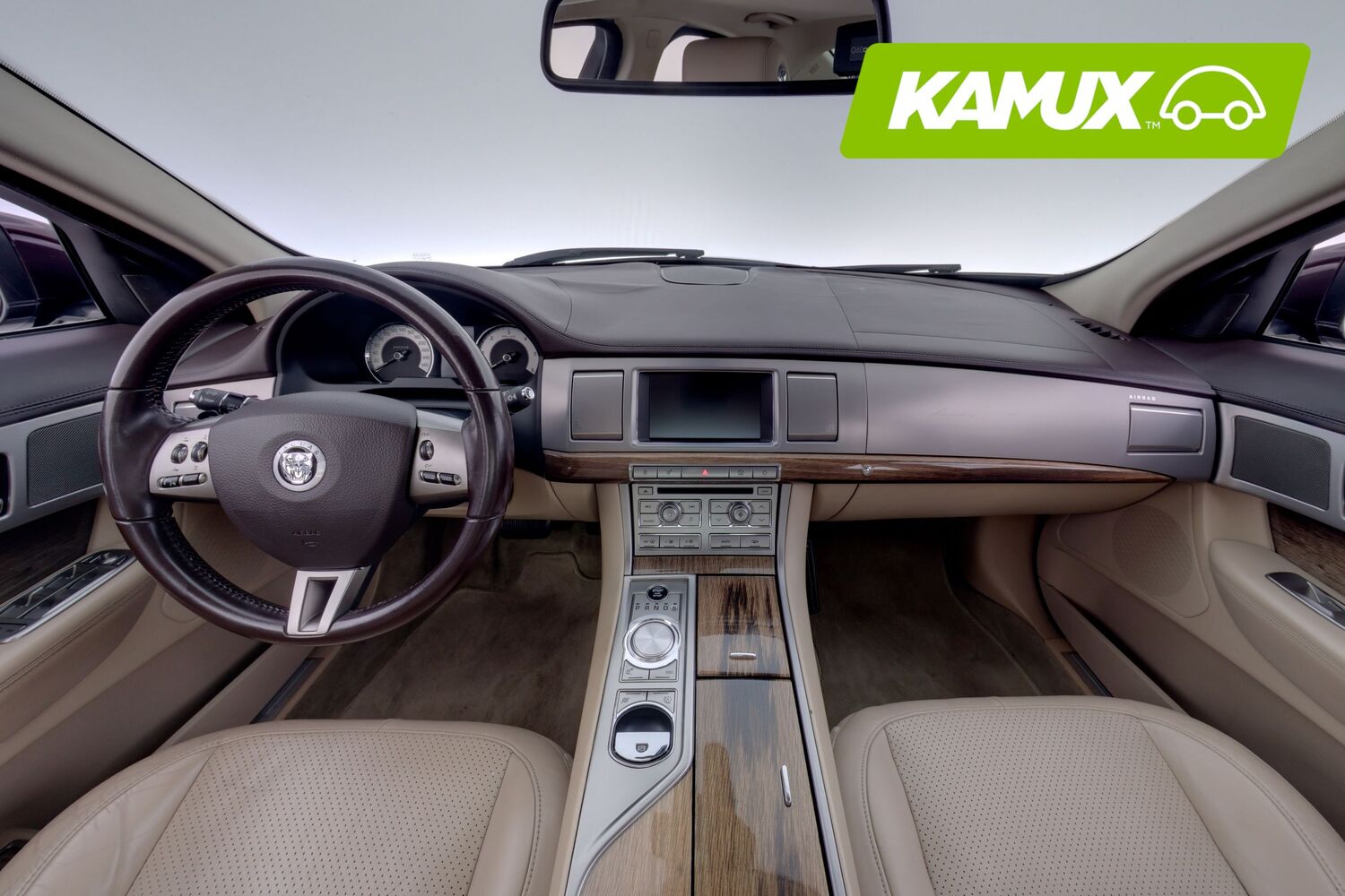 Jaguar XF vaihtoauto