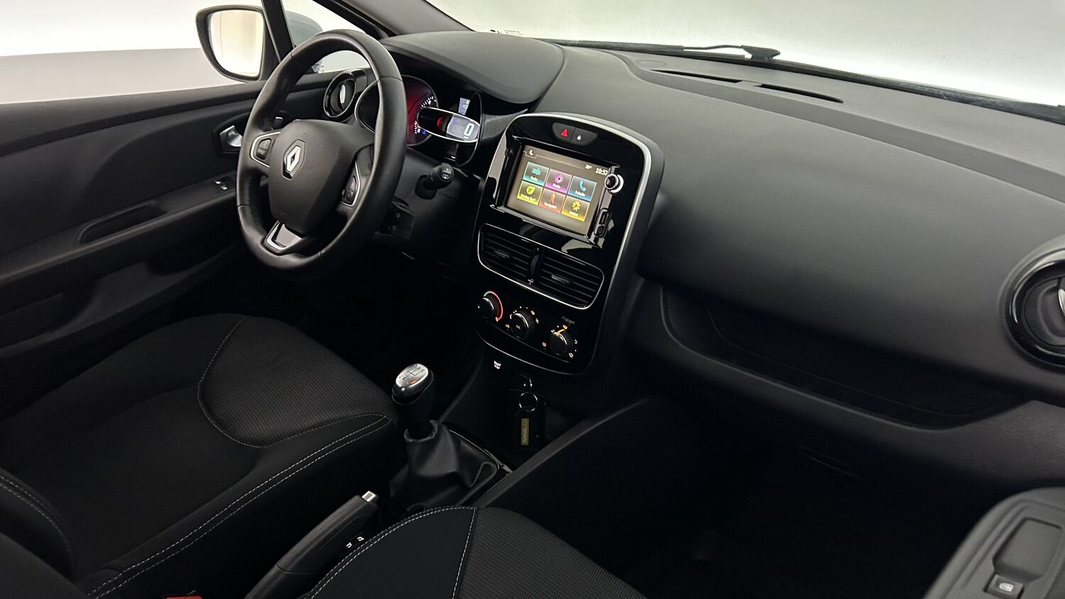 Renault Clio vaihtoauto