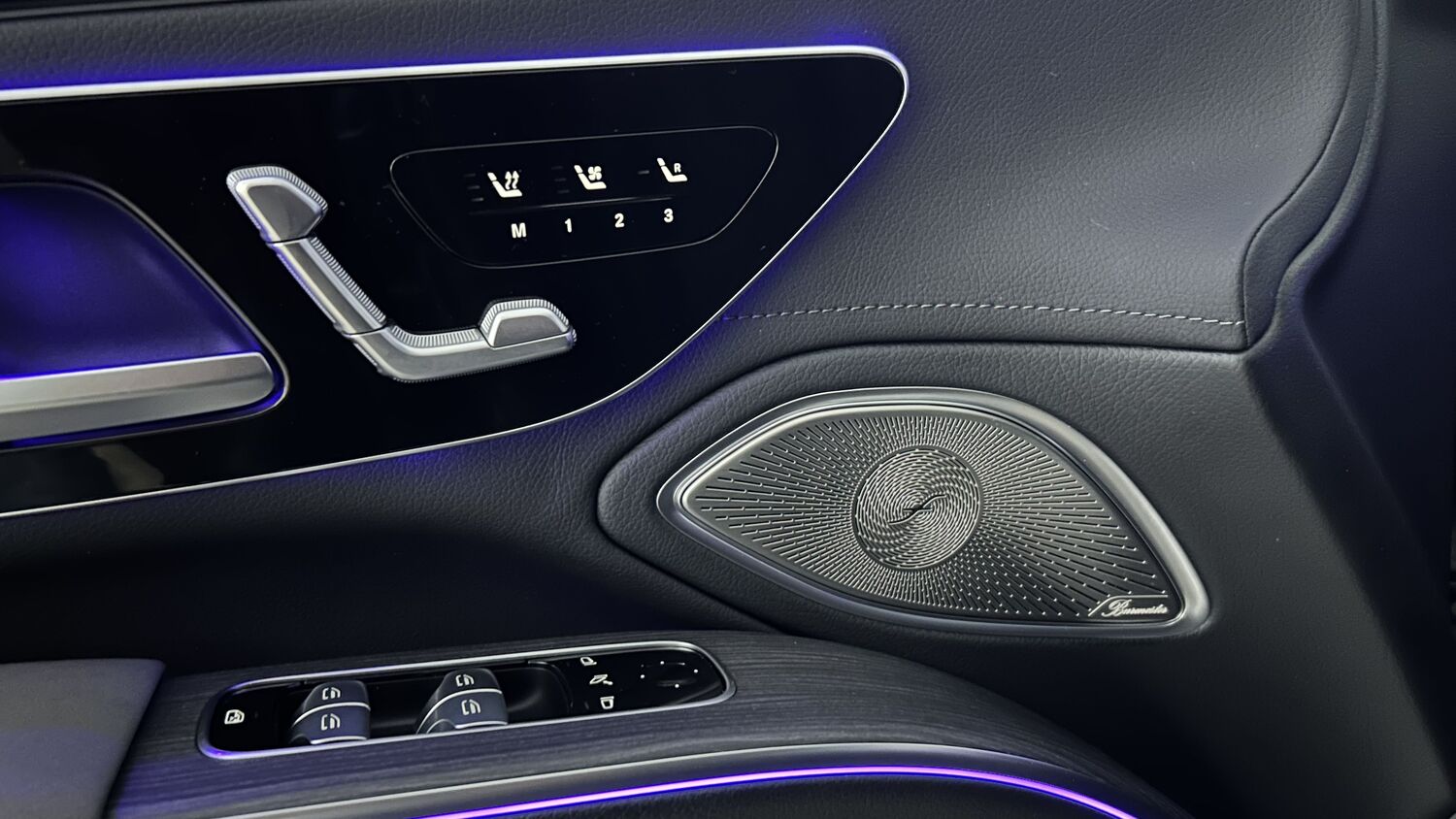 Mercedes-Benz EQS vaihtoauto