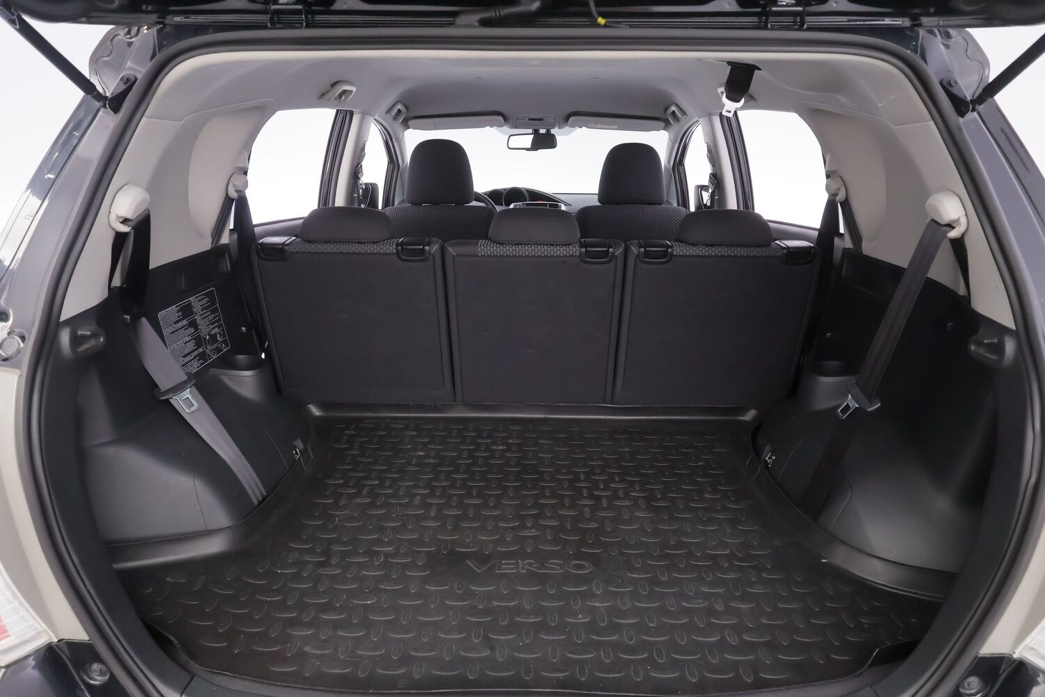 Toyota Verso vaihtoauto