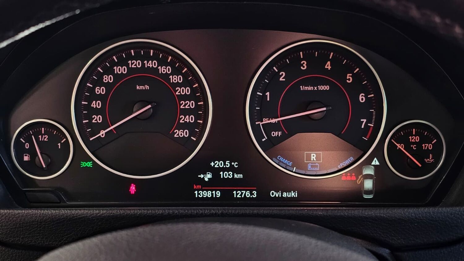 BMW 330 vaihtoauto