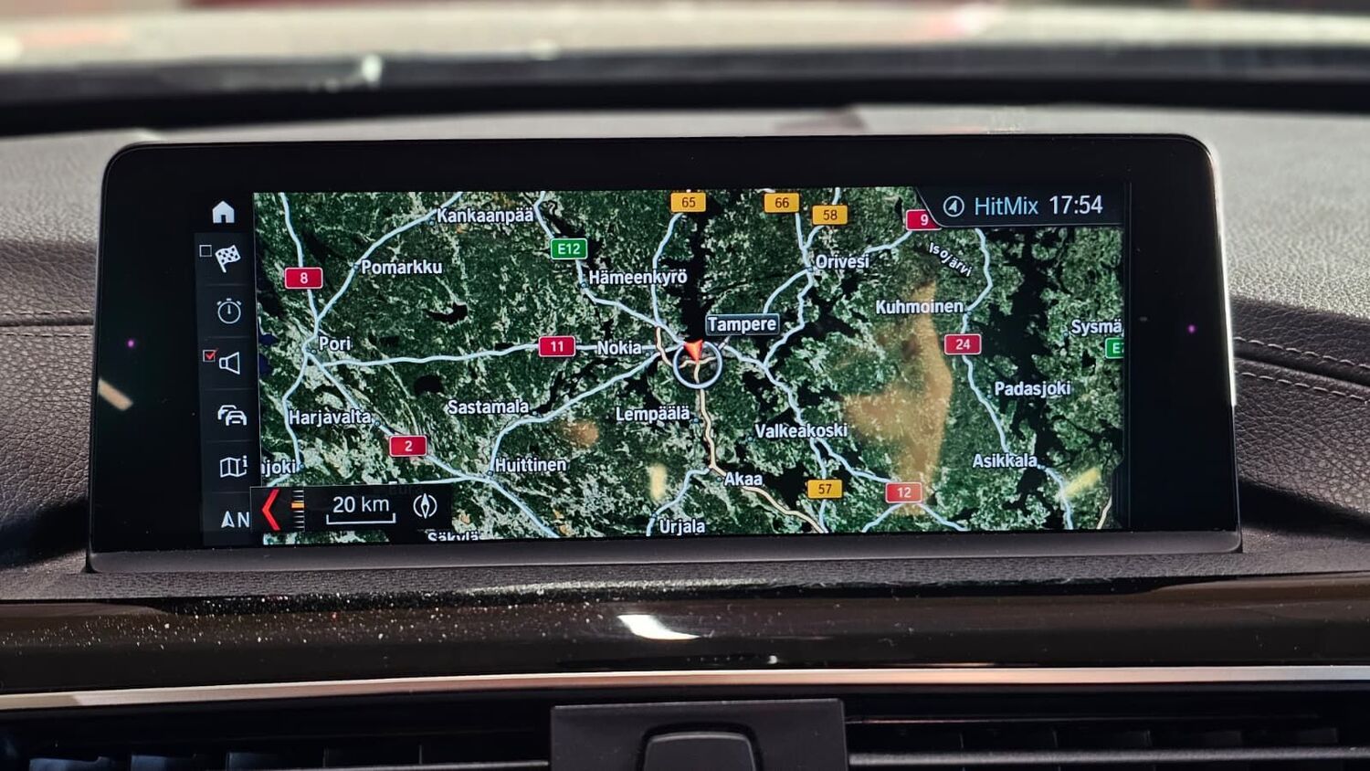 BMW 330 vaihtoauto