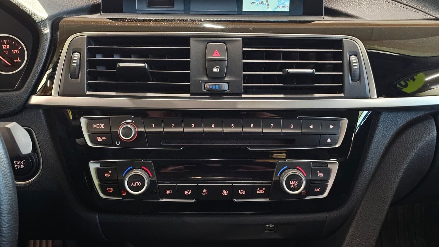 BMW 330 vaihtoauto