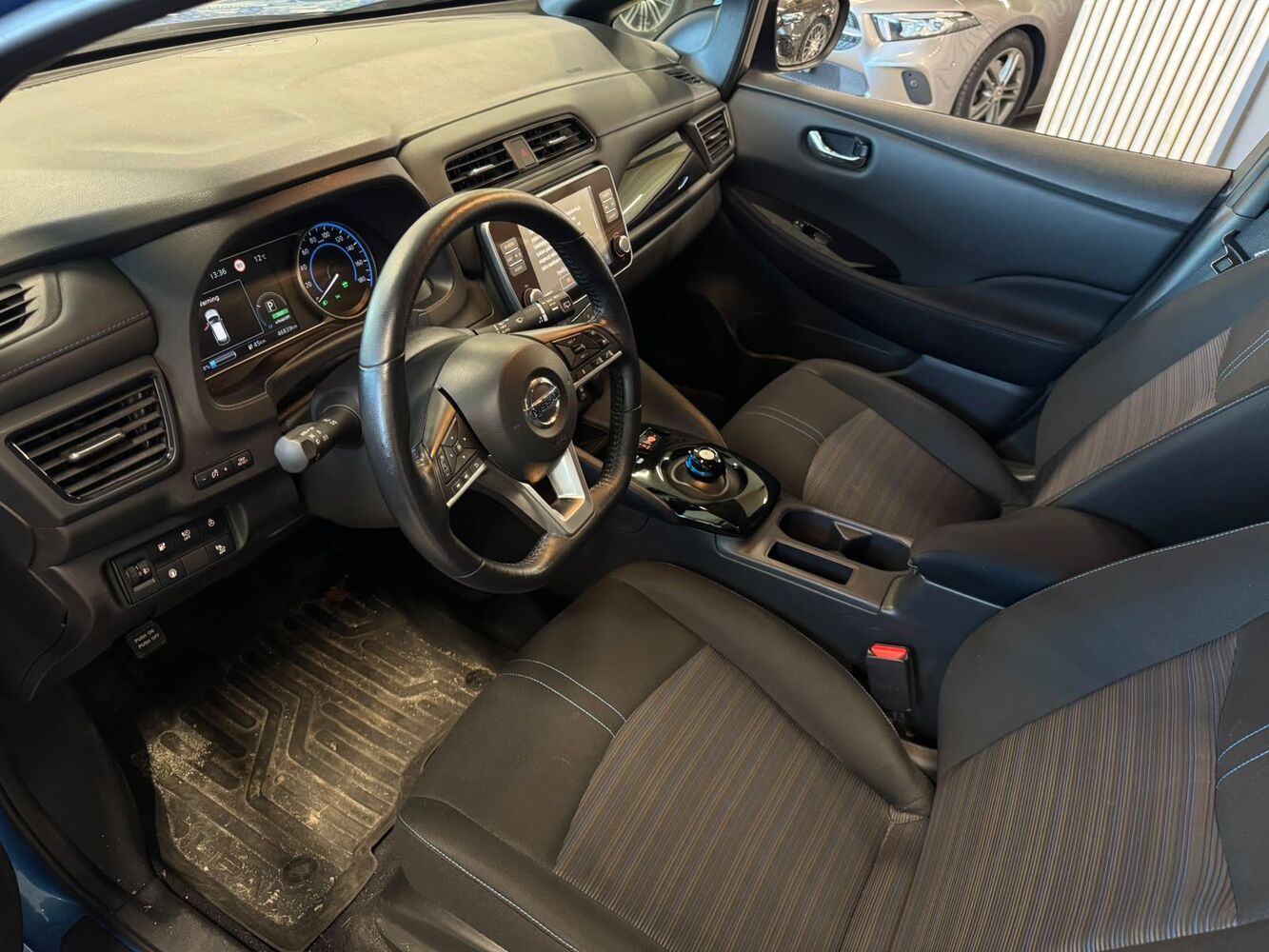 Nissan Leaf vaihtoauto