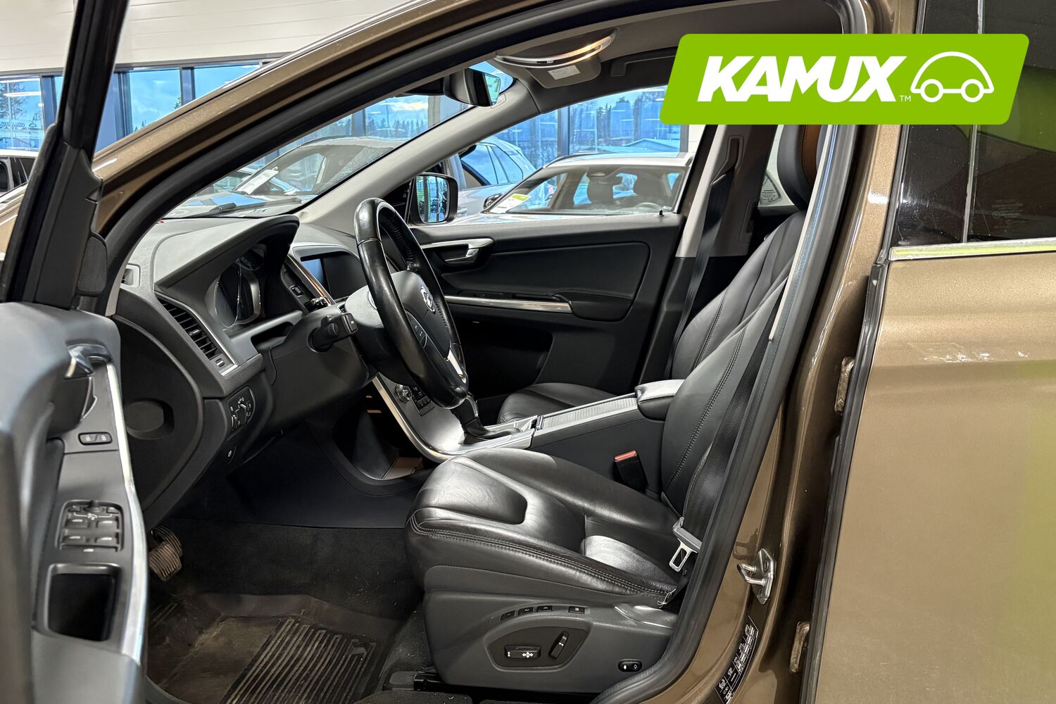 Volvo XC60 vaihtoauto