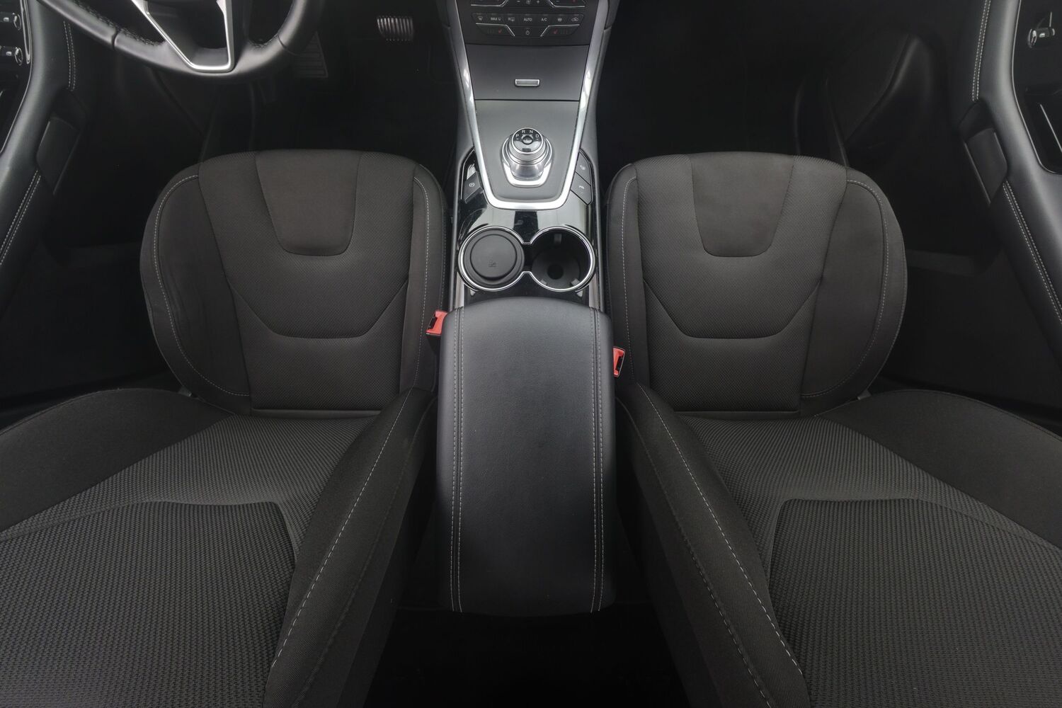 Ford S-MAX vaihtoauto