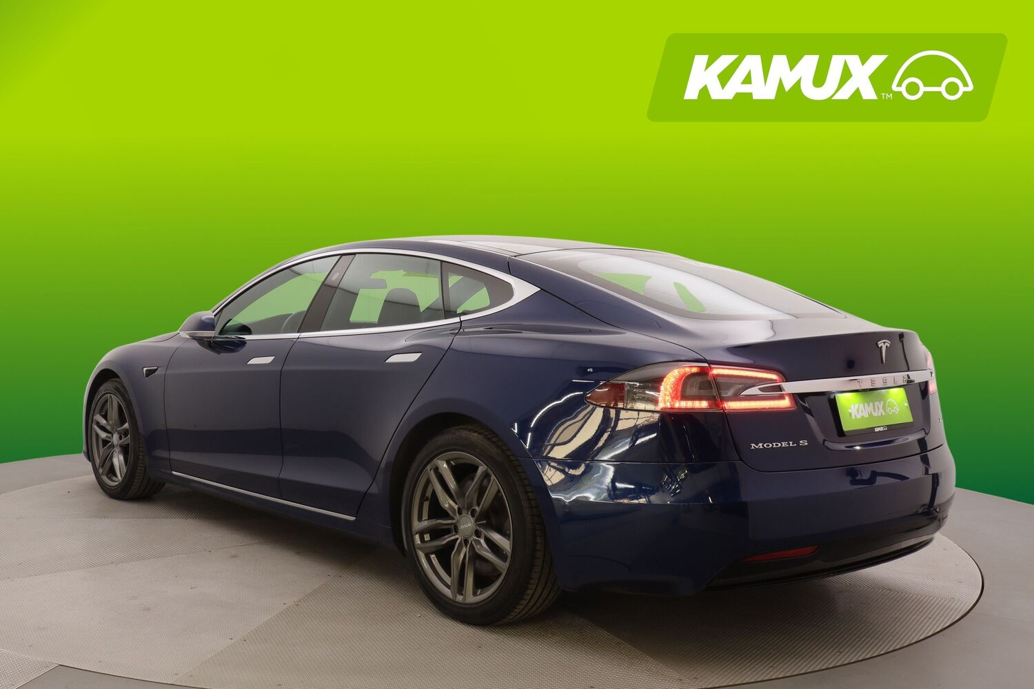Tesla Model S vaihtoauto