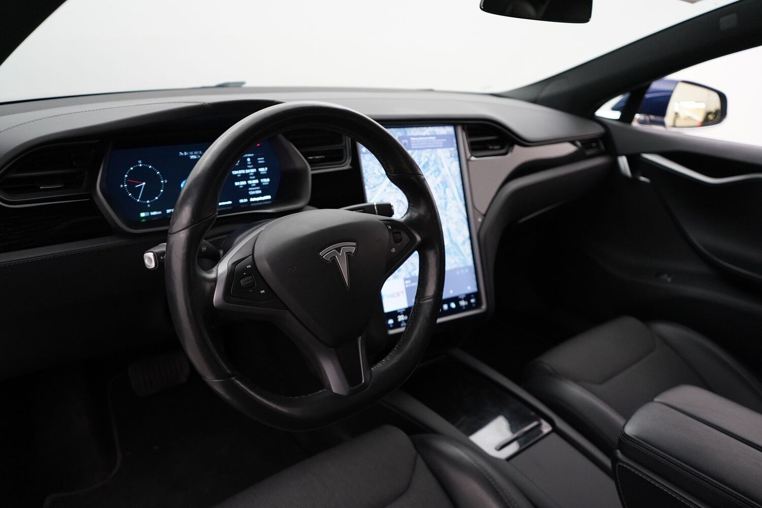 Tesla Model S vaihtoauto