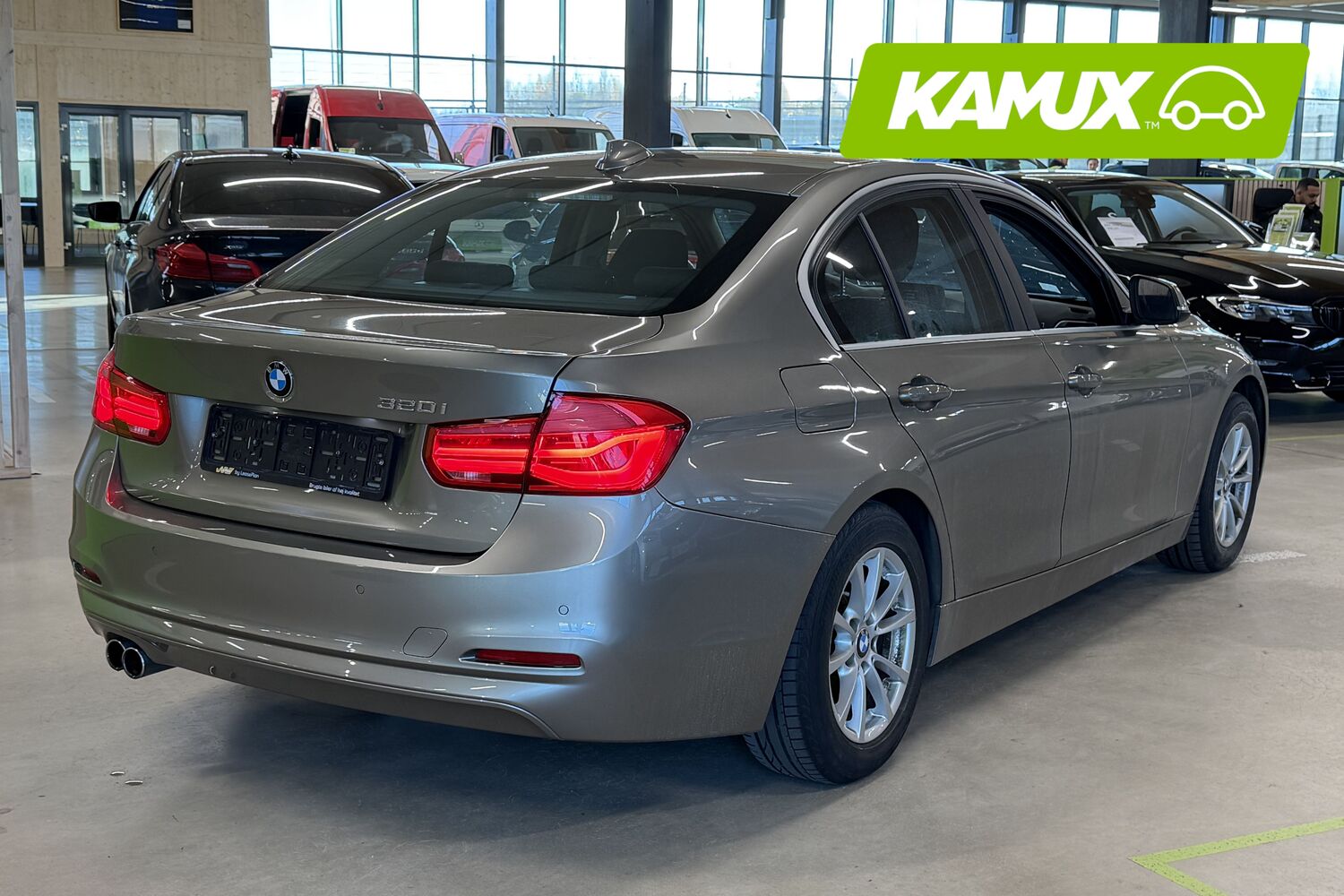 BMW 320 vaihtoauto