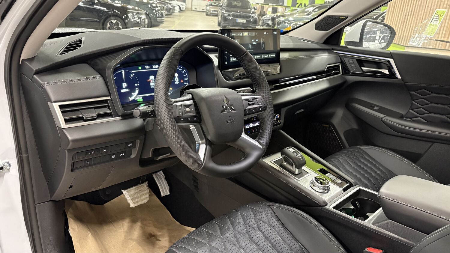 Mitsubishi Outlander vaihtoauto