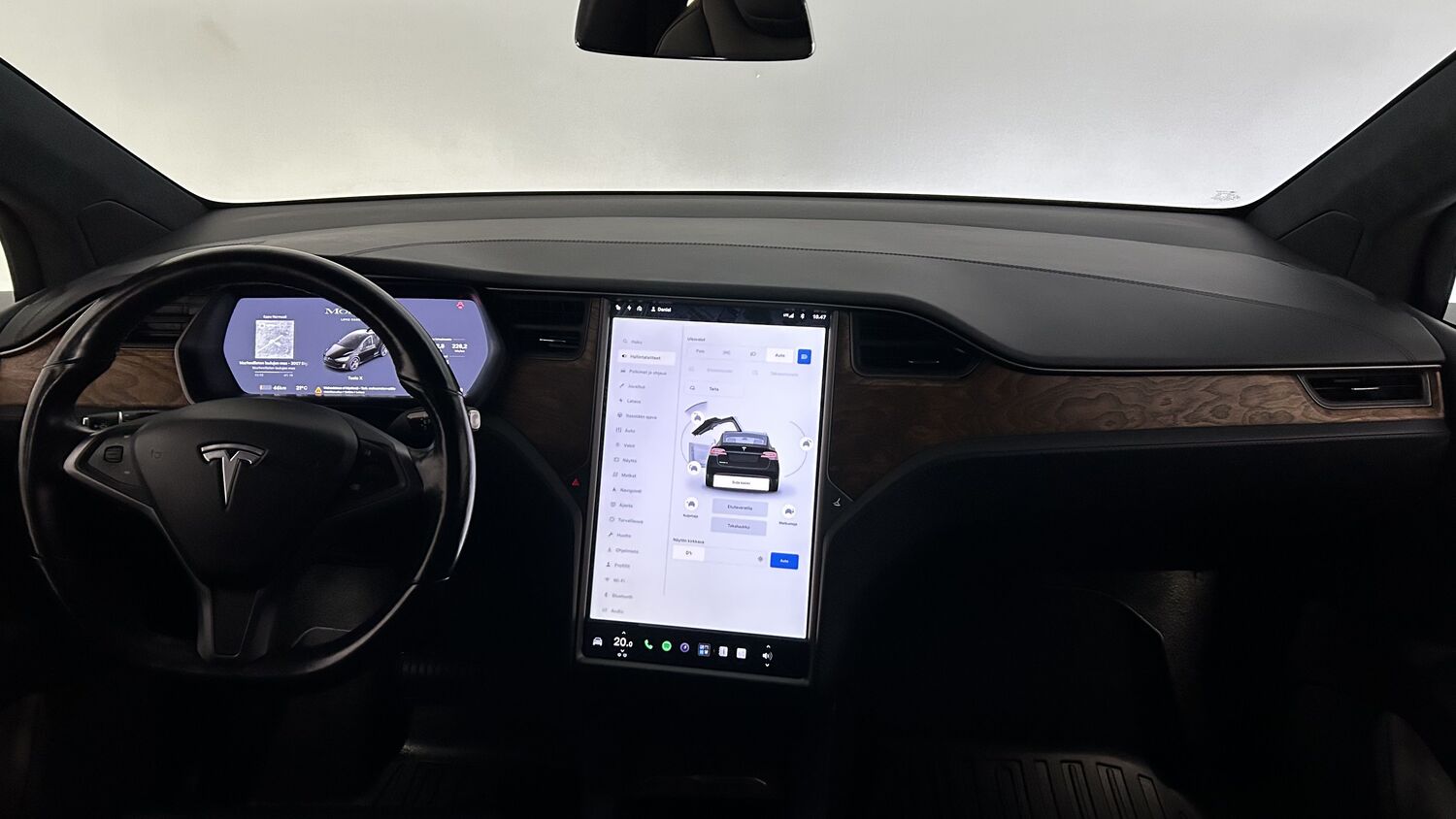 Tesla Model X vaihtoauto