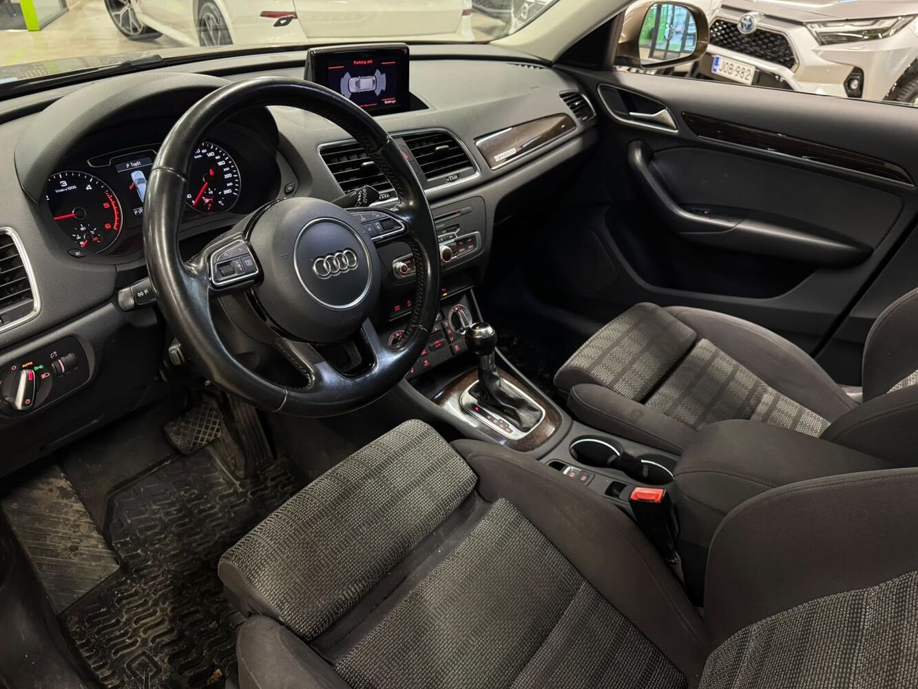 Audi Q3 vaihtoauto