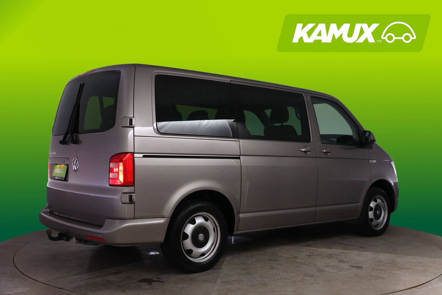 Volkswagen Caravelle vaihtoauto