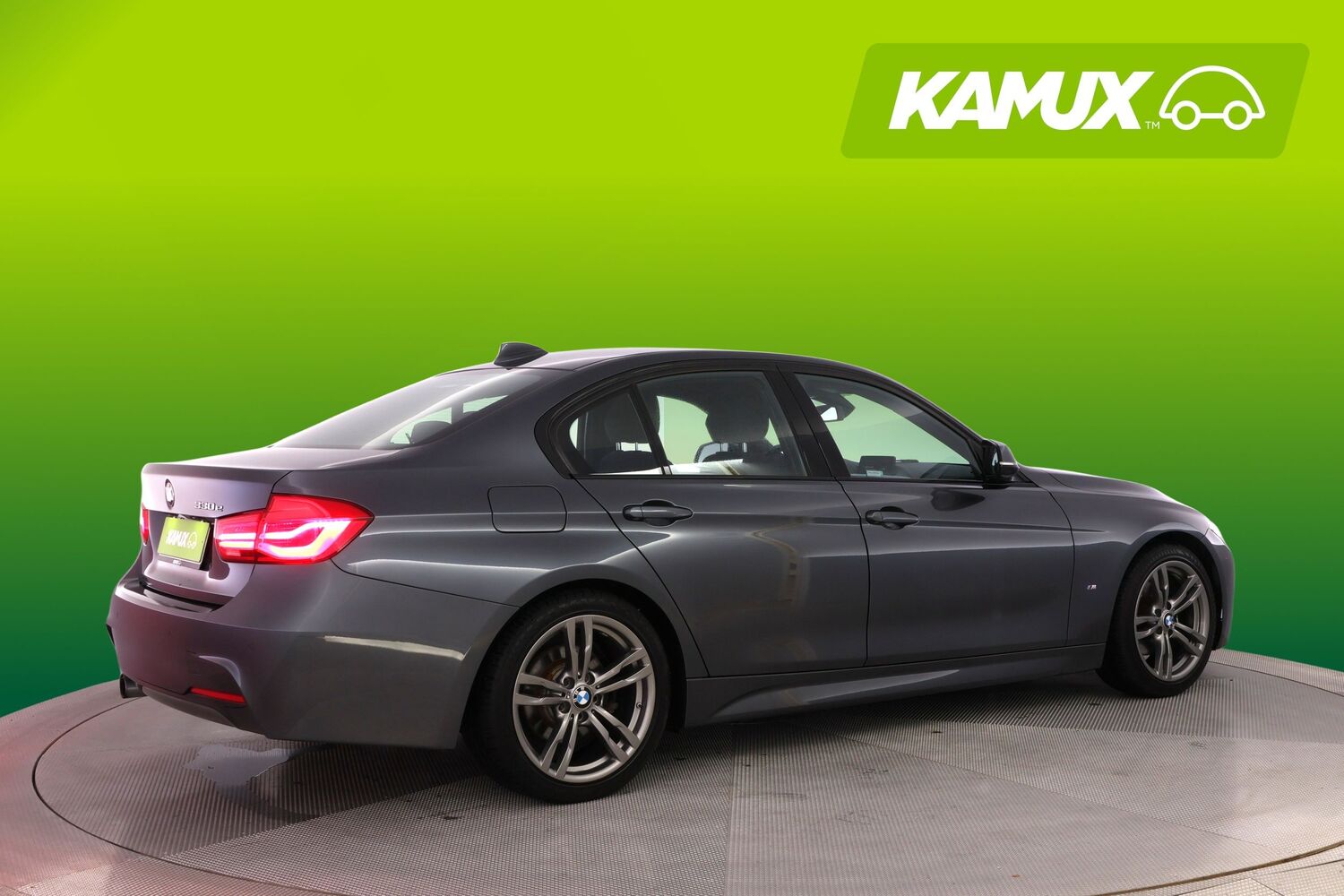 BMW 330 vaihtoauto