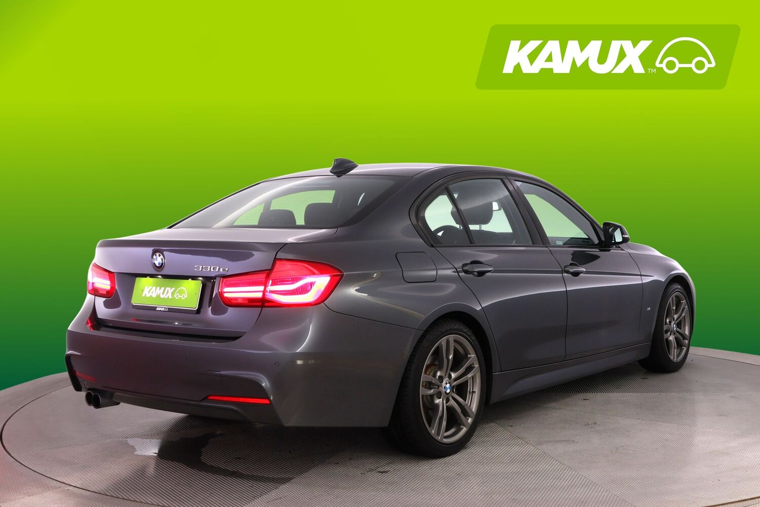 BMW 330 vaihtoauto