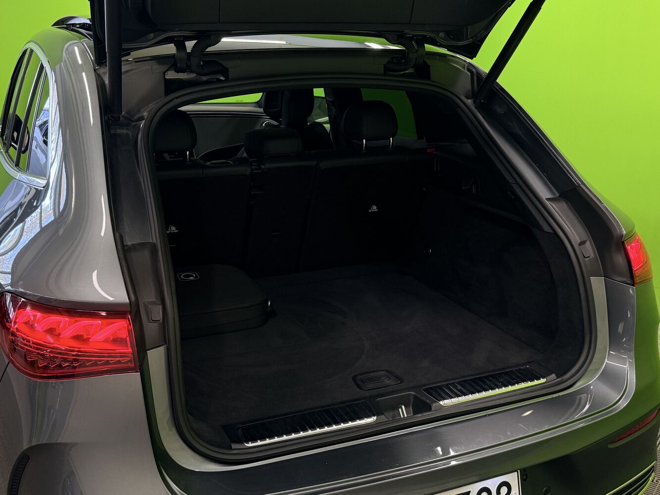 Mercedes-Benz EQE vaihtoauto