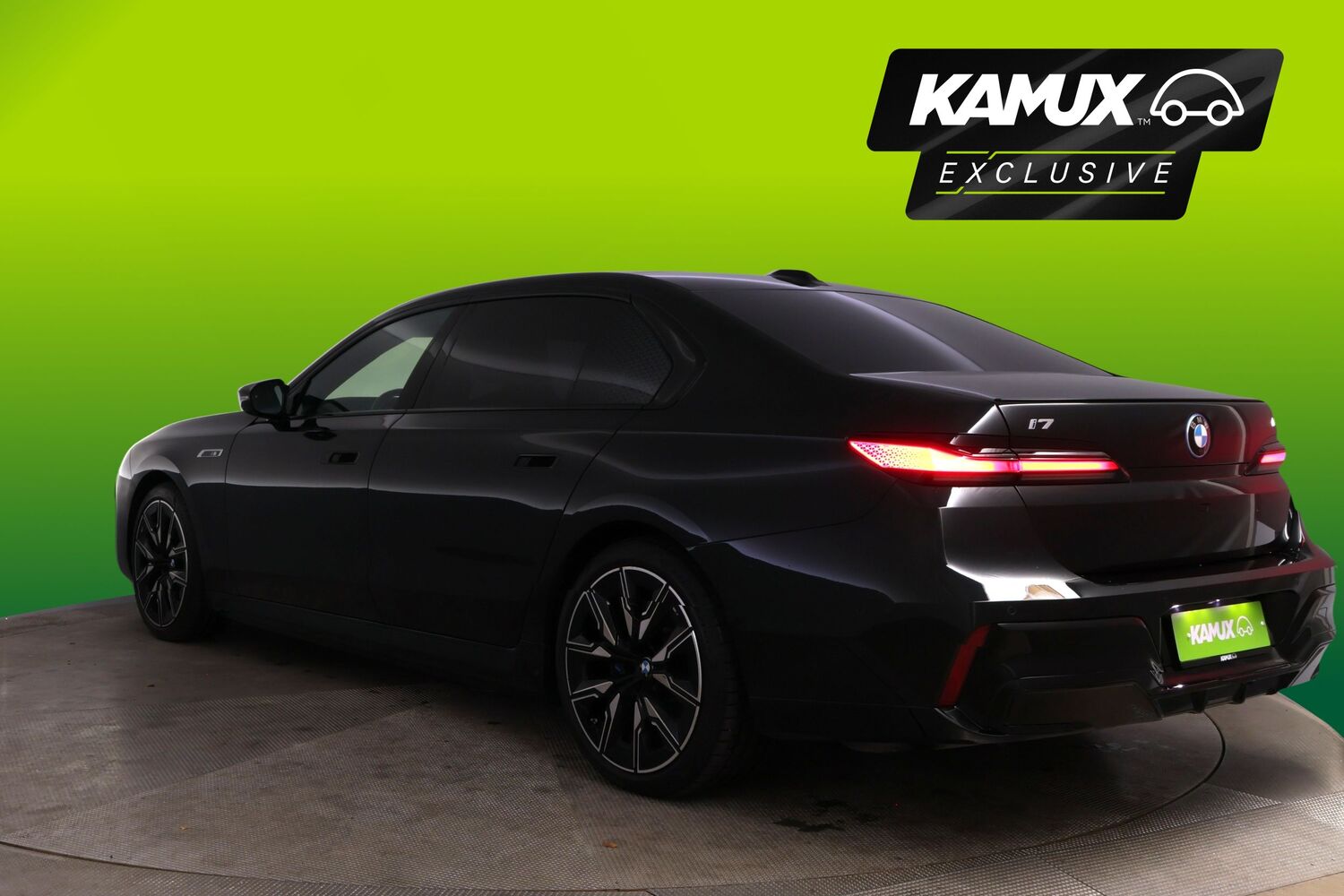 BMW i7 vaihtoauto