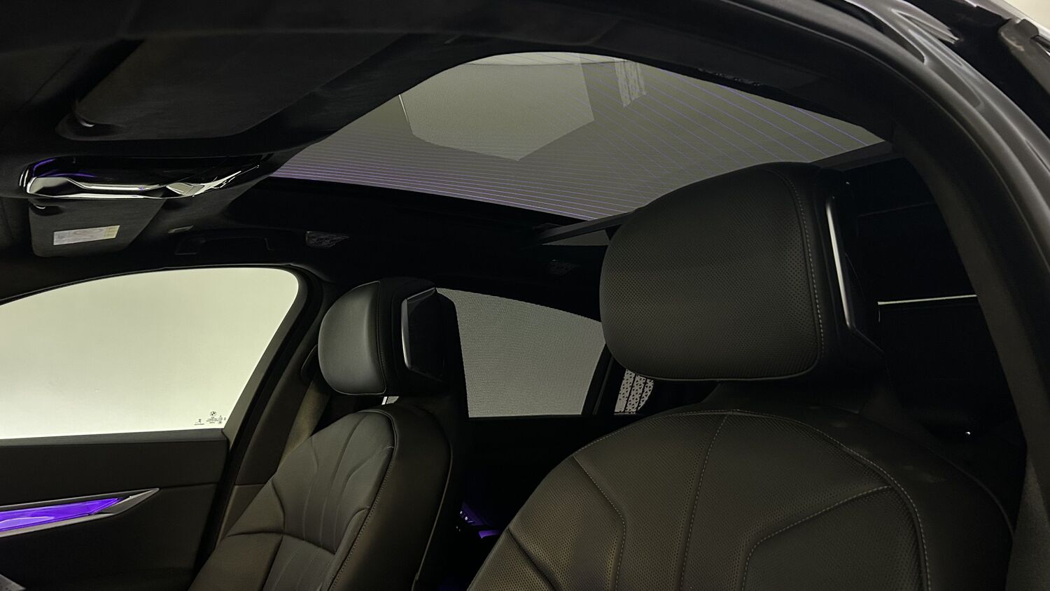 BMW i7 vaihtoauto