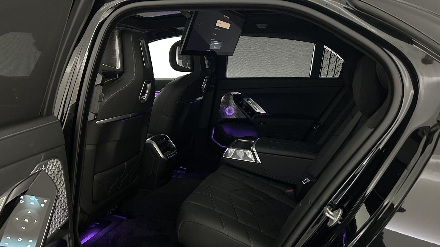 BMW i7 vaihtoauto