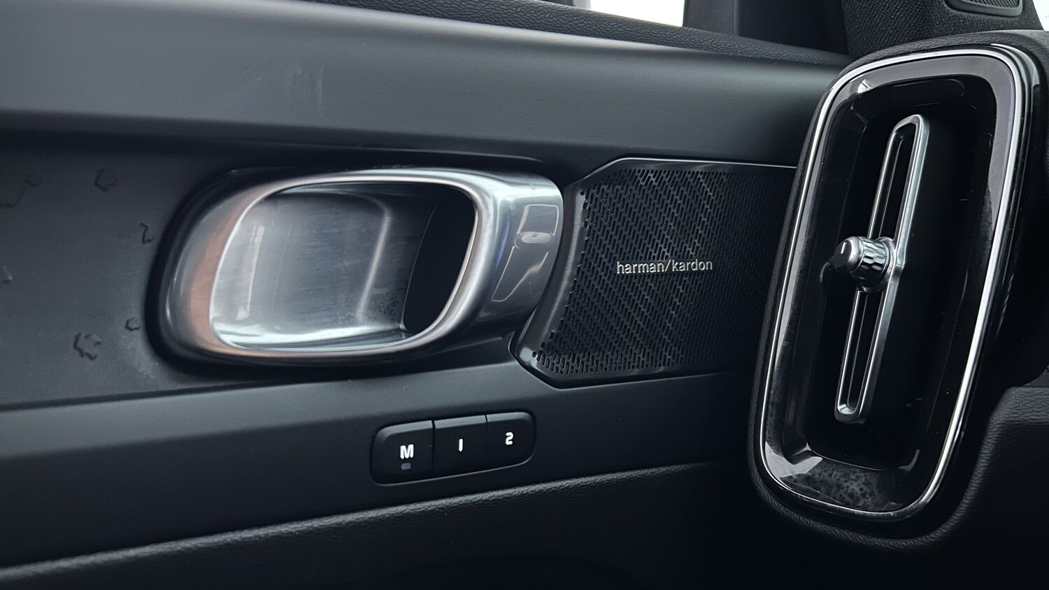 Volvo XC40 vaihtoauto
