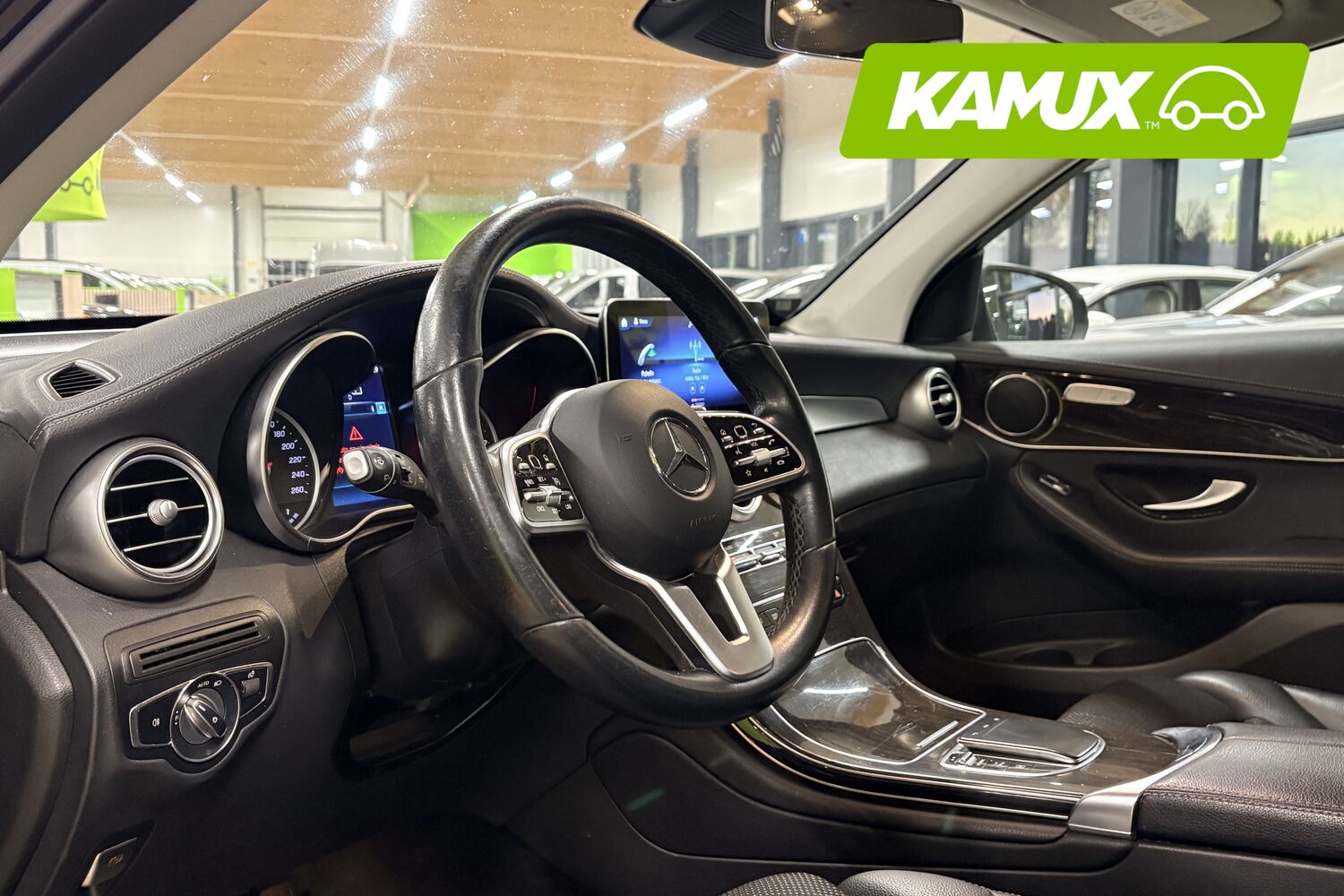 Mercedes-Benz GLC vaihtoauto