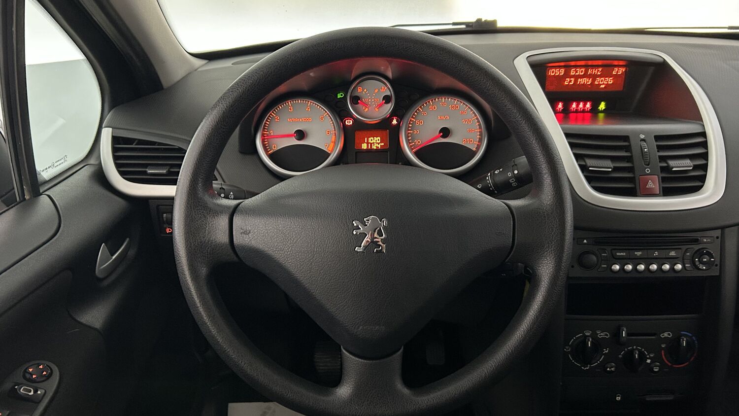 Peugeot 207 vaihtoauto