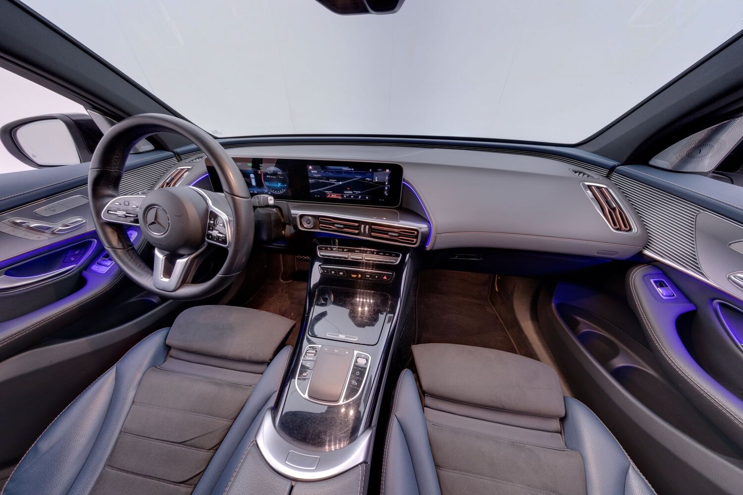 Mercedes-Benz EQC vaihtoauto