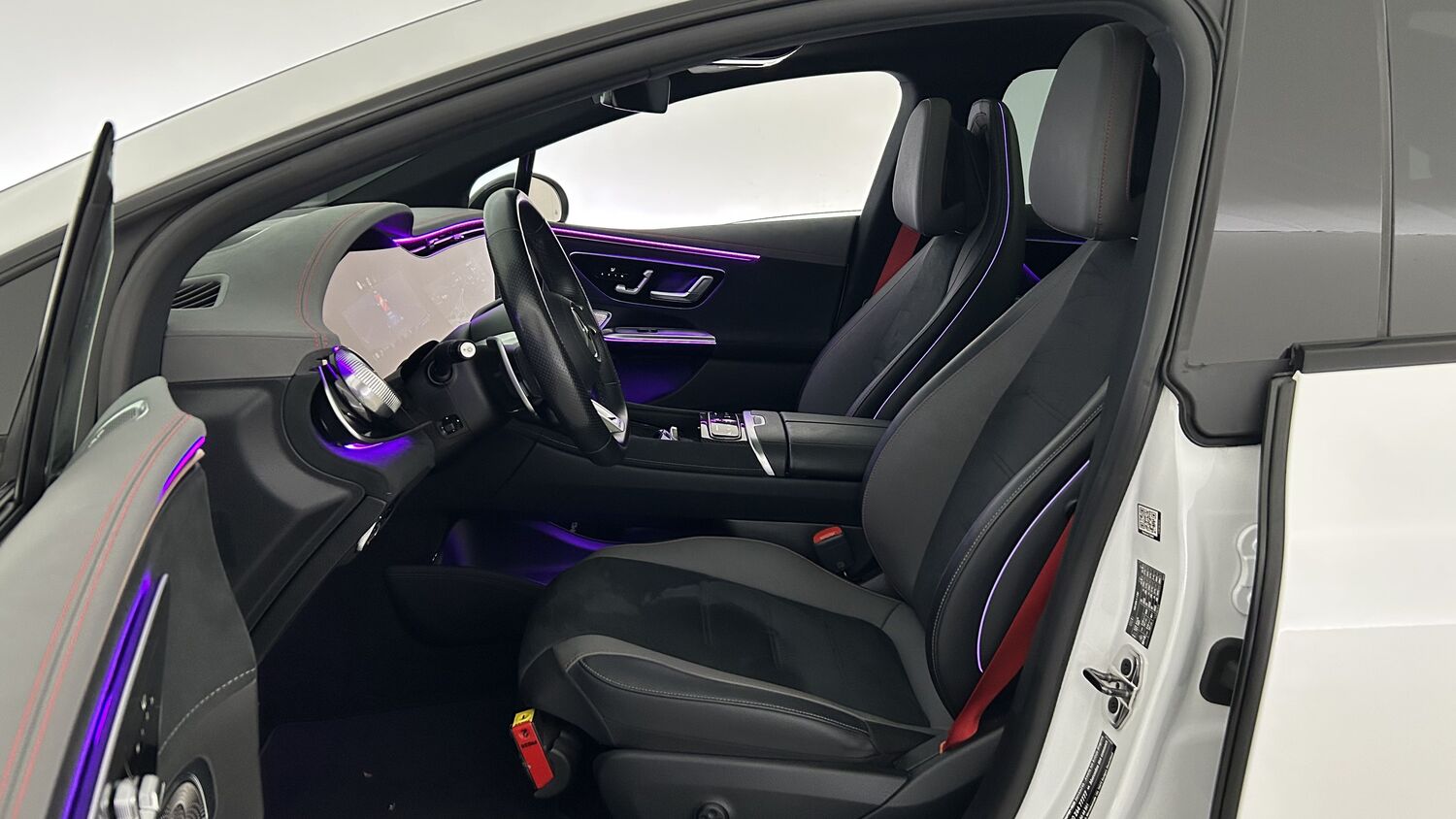 Mercedes-Benz EQE vaihtoauto