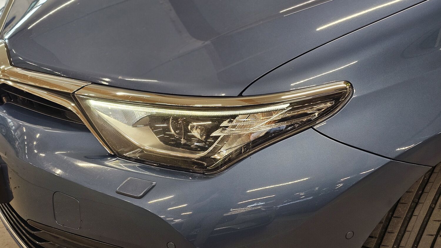 Toyota Auris vaihtoauto