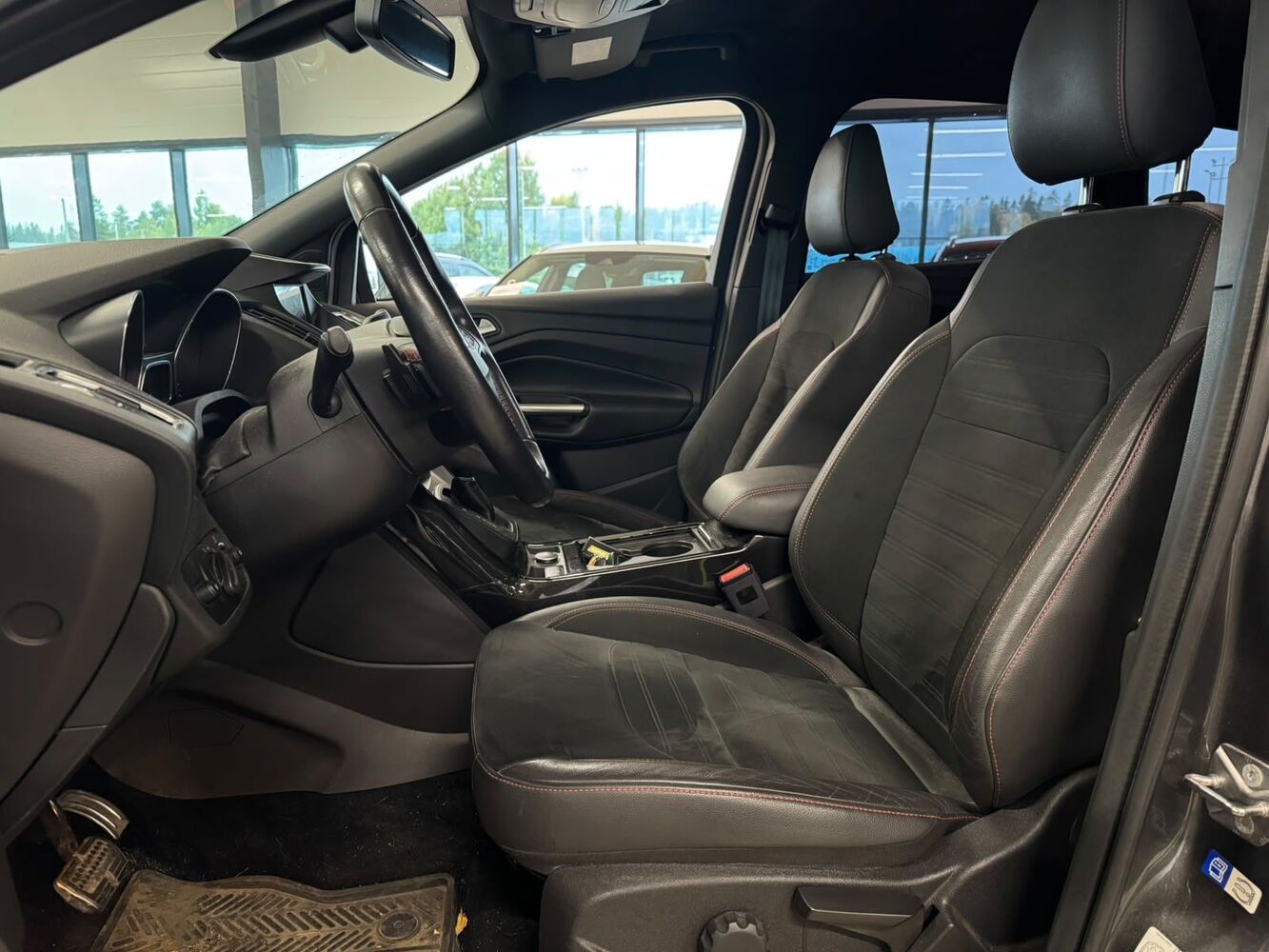 Ford Kuga vaihtoauto