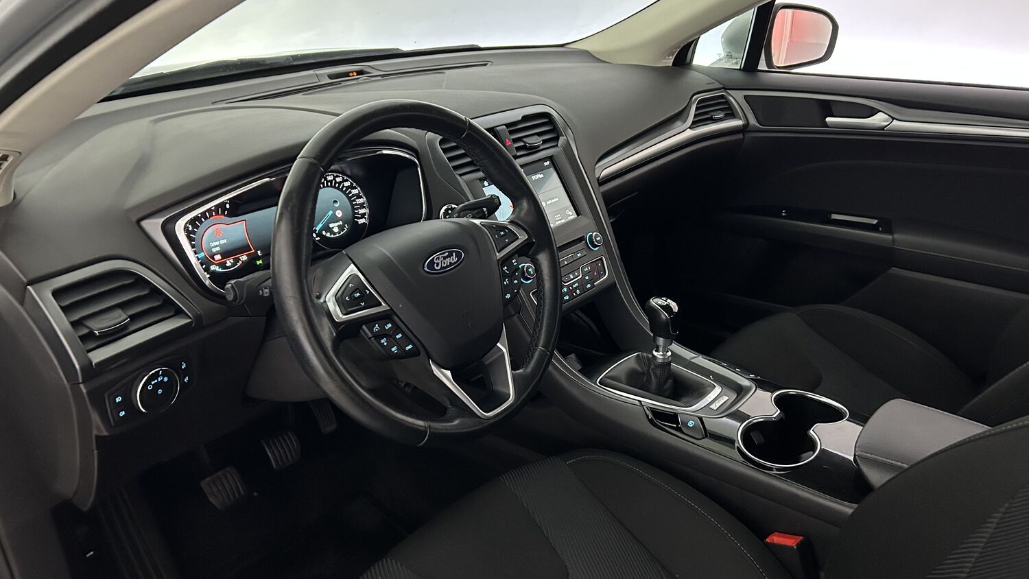 Ford Mondeo vaihtoauto