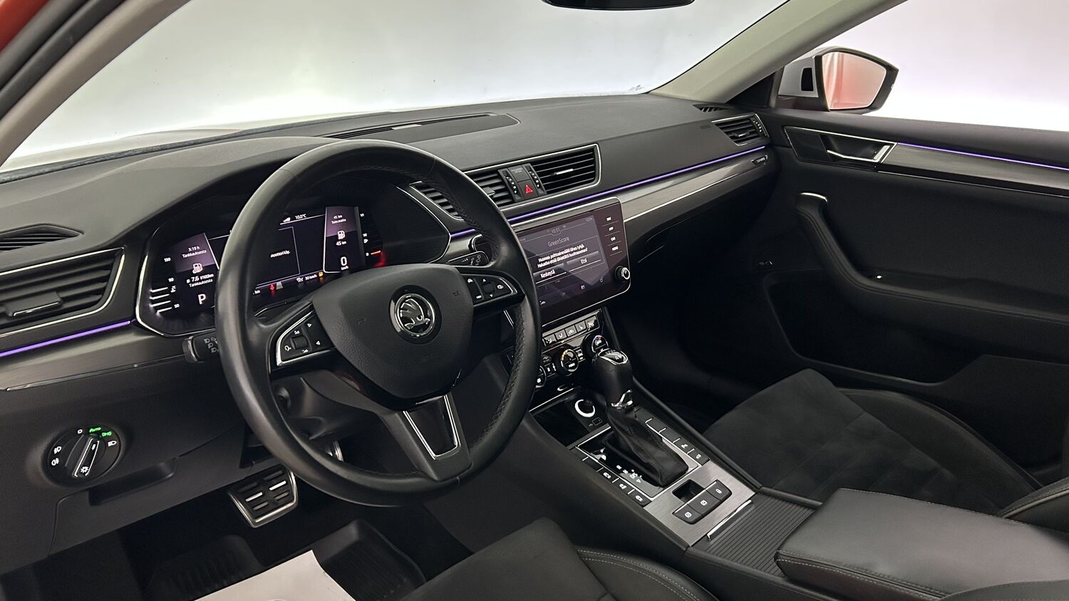 Skoda Superb vaihtoauto