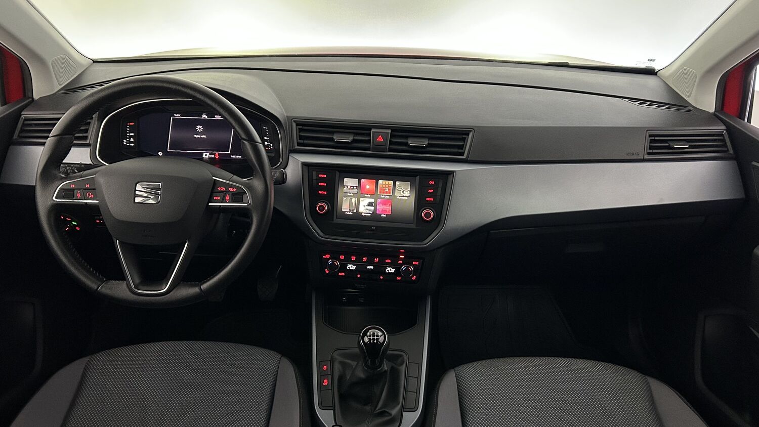 SEAT Arona vaihtoauto