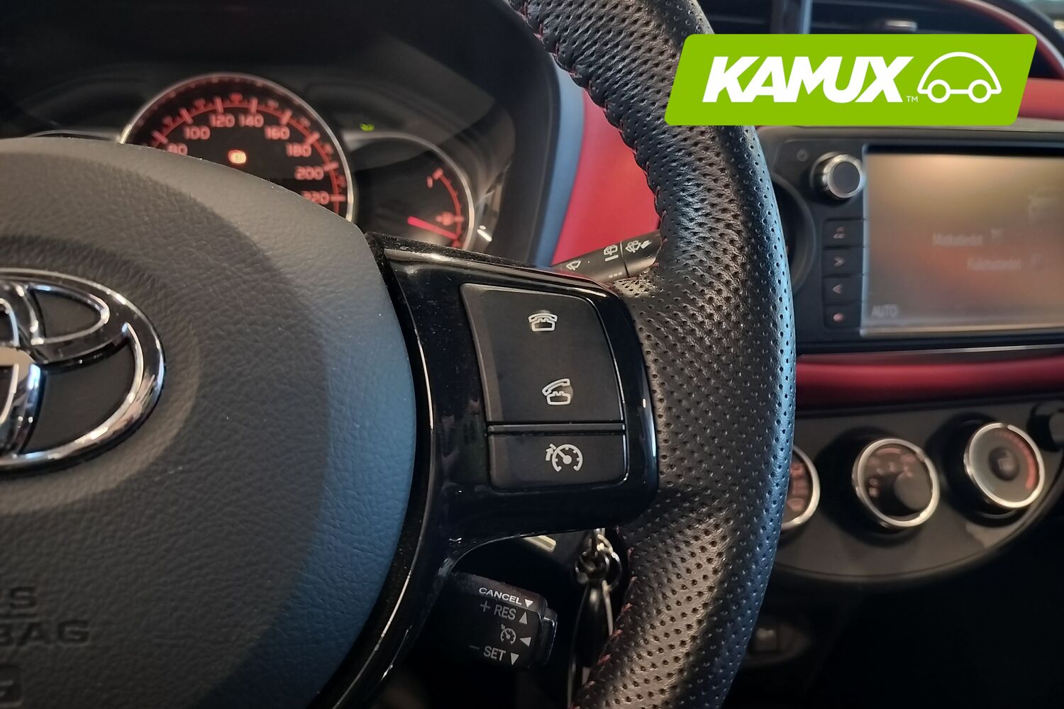 Toyota Yaris vaihtoauto