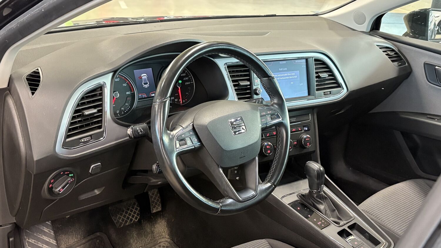 SEAT Leon ST vaihtoauto