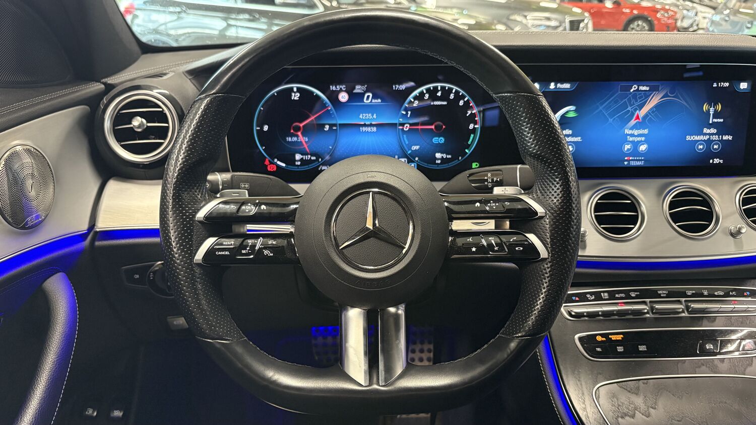 Mercedes-Benz E vaihtoauto