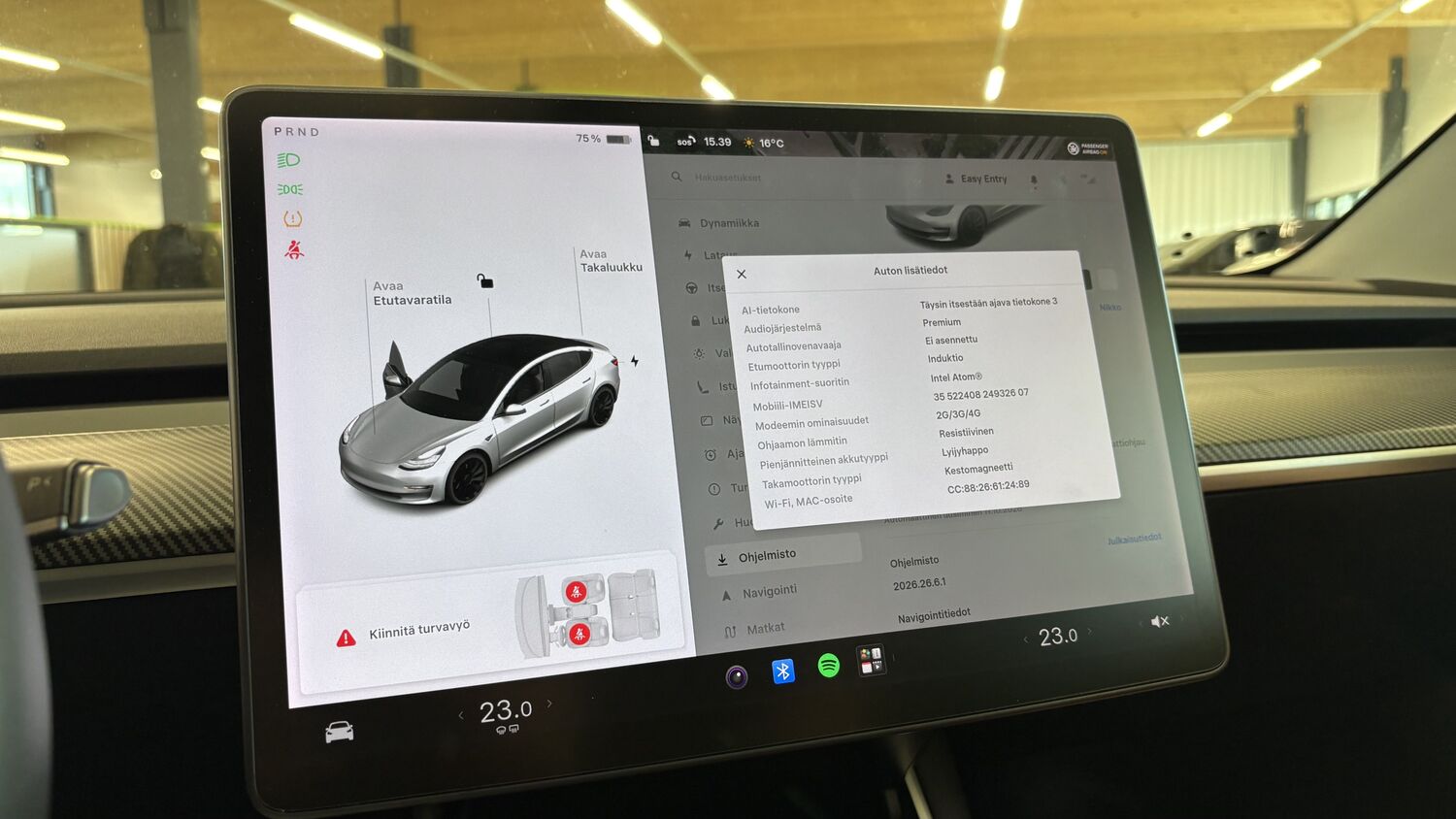 Tesla Model 3 vaihtoauto