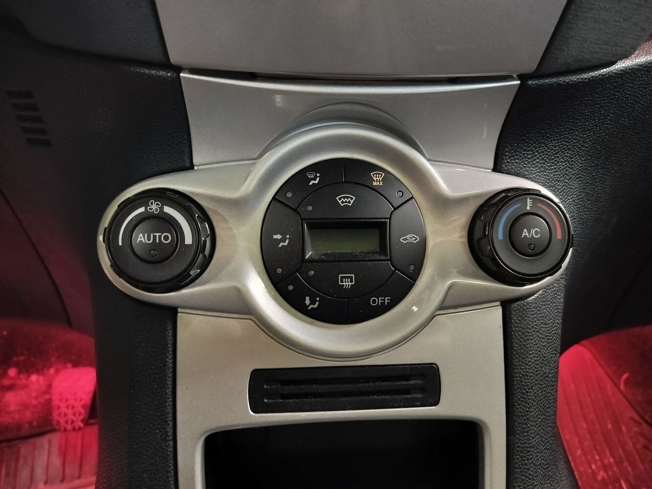 Ford Fiesta vaihtoauto