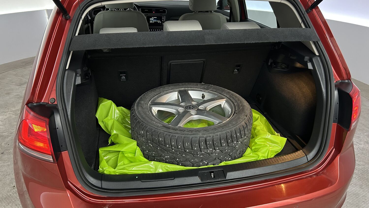 Volkswagen Golf vaihtoauto